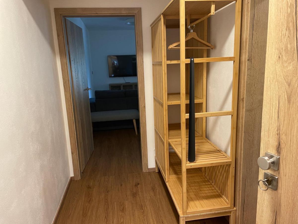 Krok Horni Plana Exterior foto